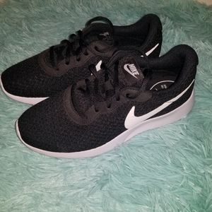 Women's Nike Running Shoes